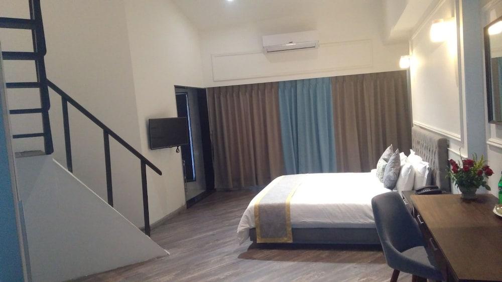 Sinclairs Bayview Hotel Port Blair Bagian luar foto